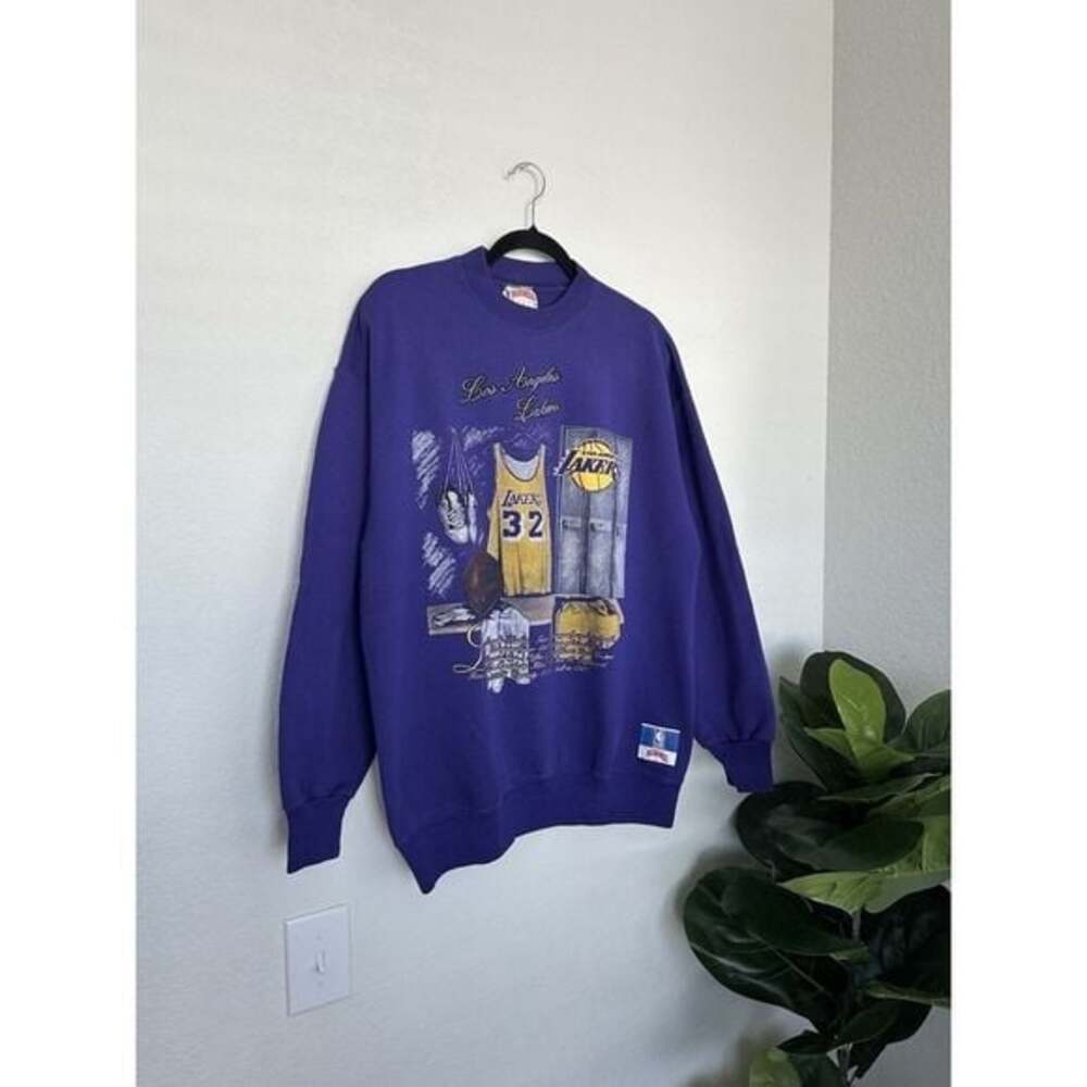 Vintage 90s Los Angeles Magic Johnson Nutmeg Pullover Crewneck Purple